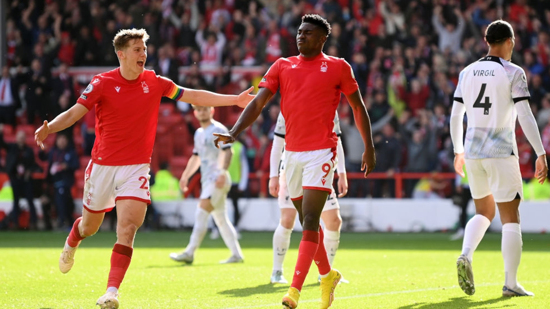 自由轉會 自由轉會